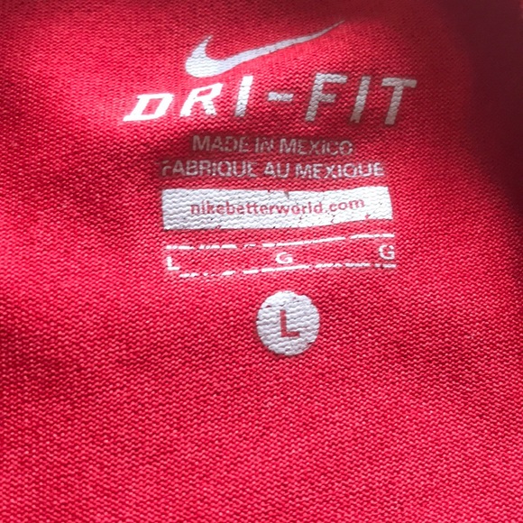 Boys Nike t-shirt - Picture 2 of 2